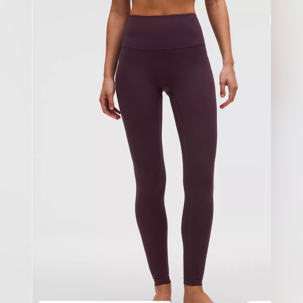 Lululemon Women's Burgundy bay Color  Leggings Size 4